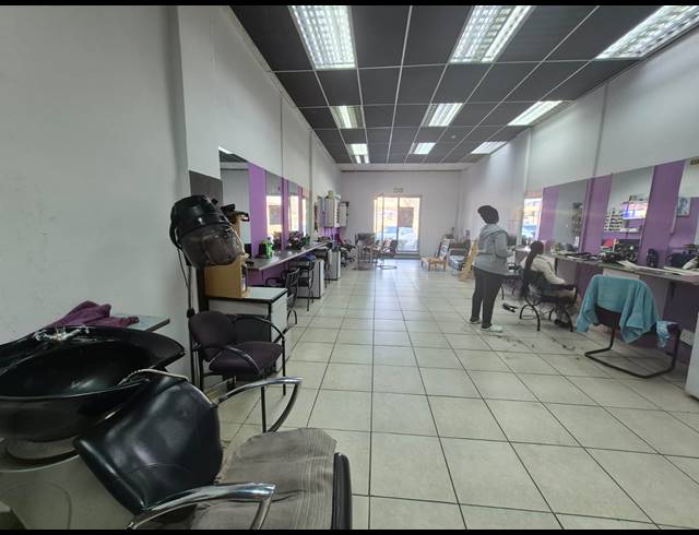 80M² RETAIL TO LET IN KRUGERSDORP CENTRAL